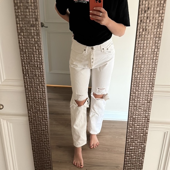 Agolde 90's Mid Rise Loose Fit White Jeans Size 26 in Vanish White - Picture 6 of 7